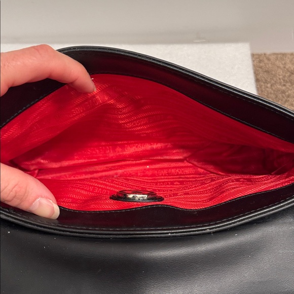 Love Moschino Black shoulder Bag purse with silver Heart Accent - Picture 9 of 9